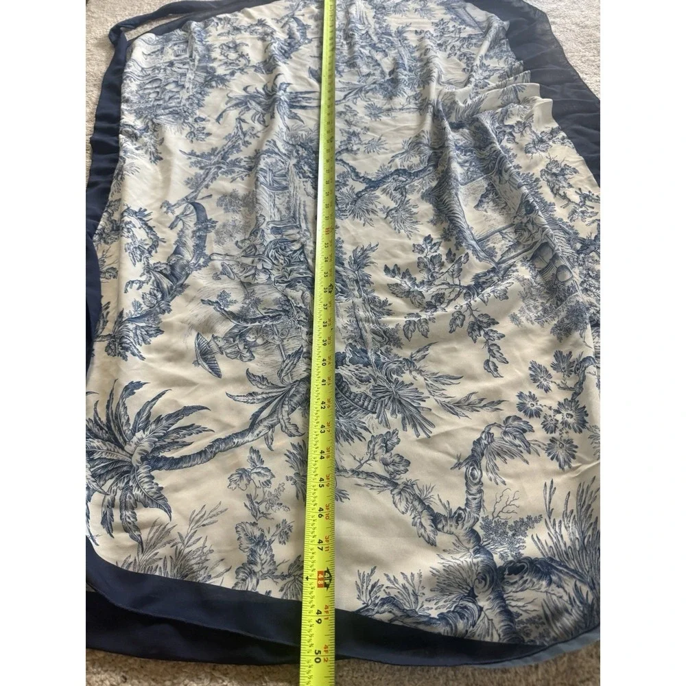 Apron blue and white Toile de Jouy pattern Chinoiserie scenes solid, blue trim
